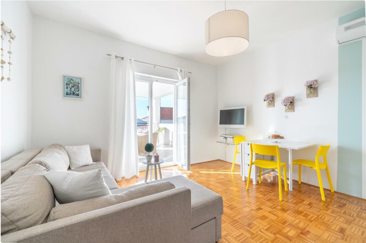 Perla Alba Apartments Трибунь Экстерьер фото
